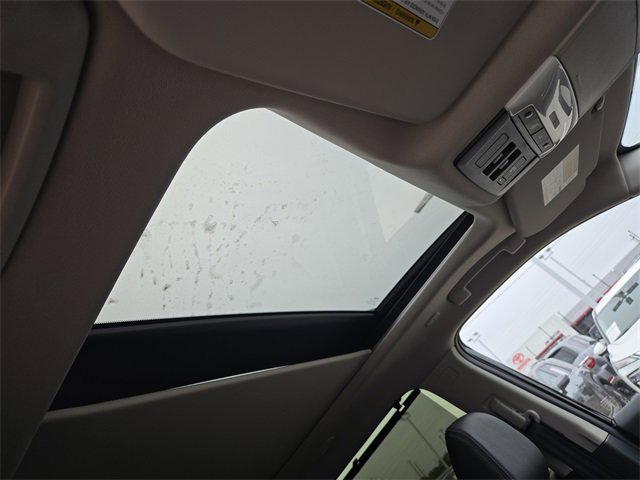 New 2026 Nissan Rogue Platinum w/ Platinum Premium Package image 16