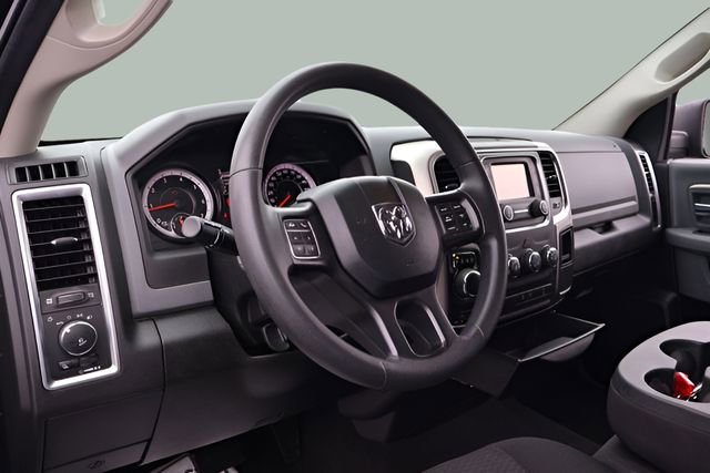 Used 2019 RAM 1500 Classic Warlock image 9