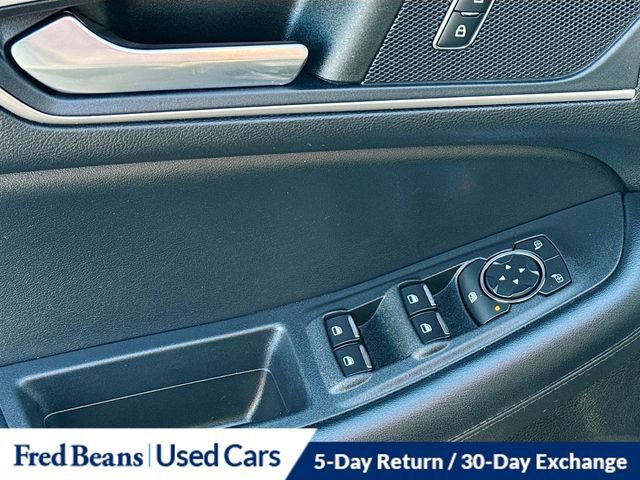 Used 2022 Ford Edge SEL w/ Convenience Package image 19