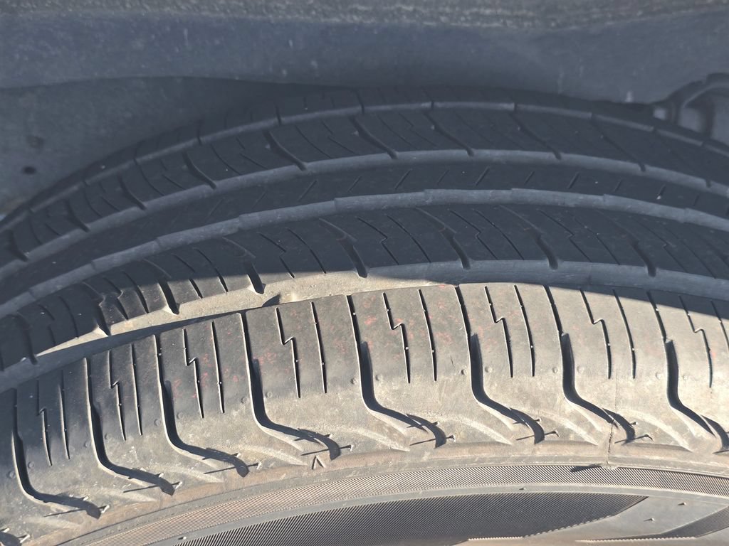 Used 2018 Toyota Sequoia Platinum AWD/4WD image 10
