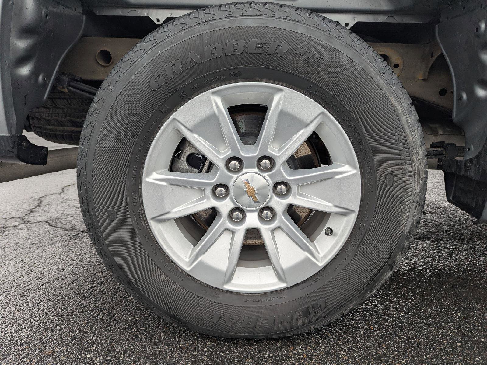 Used 2025 Chevrolet Silverado 1500 LT image 13