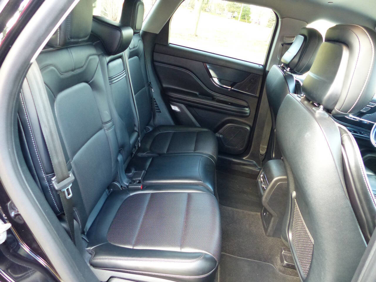 Used 2020 Lincoln Corsair Standard 4dr SUV image 44