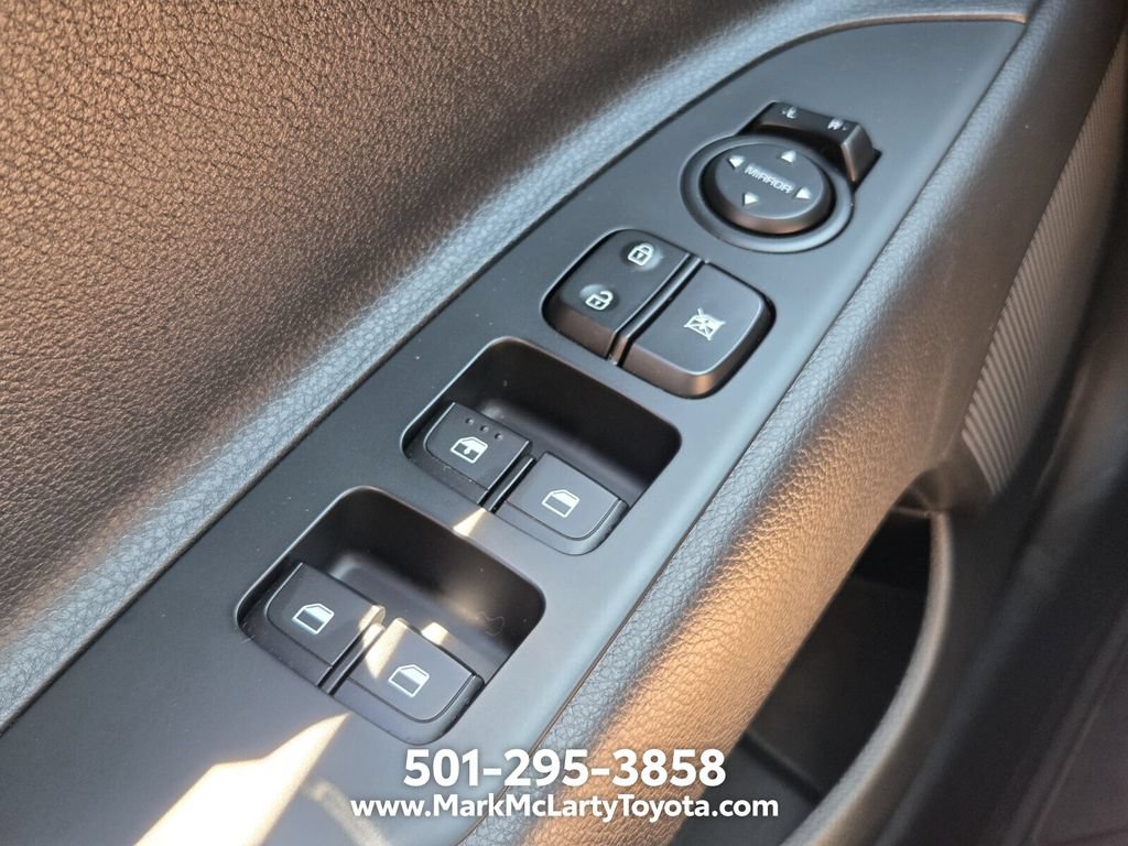Used 2023 Kia Rio S FWD image 23