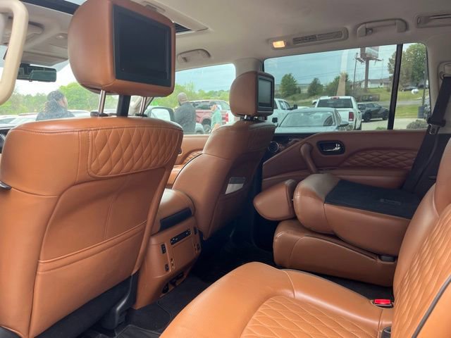 Used 2019 INFINITI QX80 Luxe w/ Proactive Package image 2