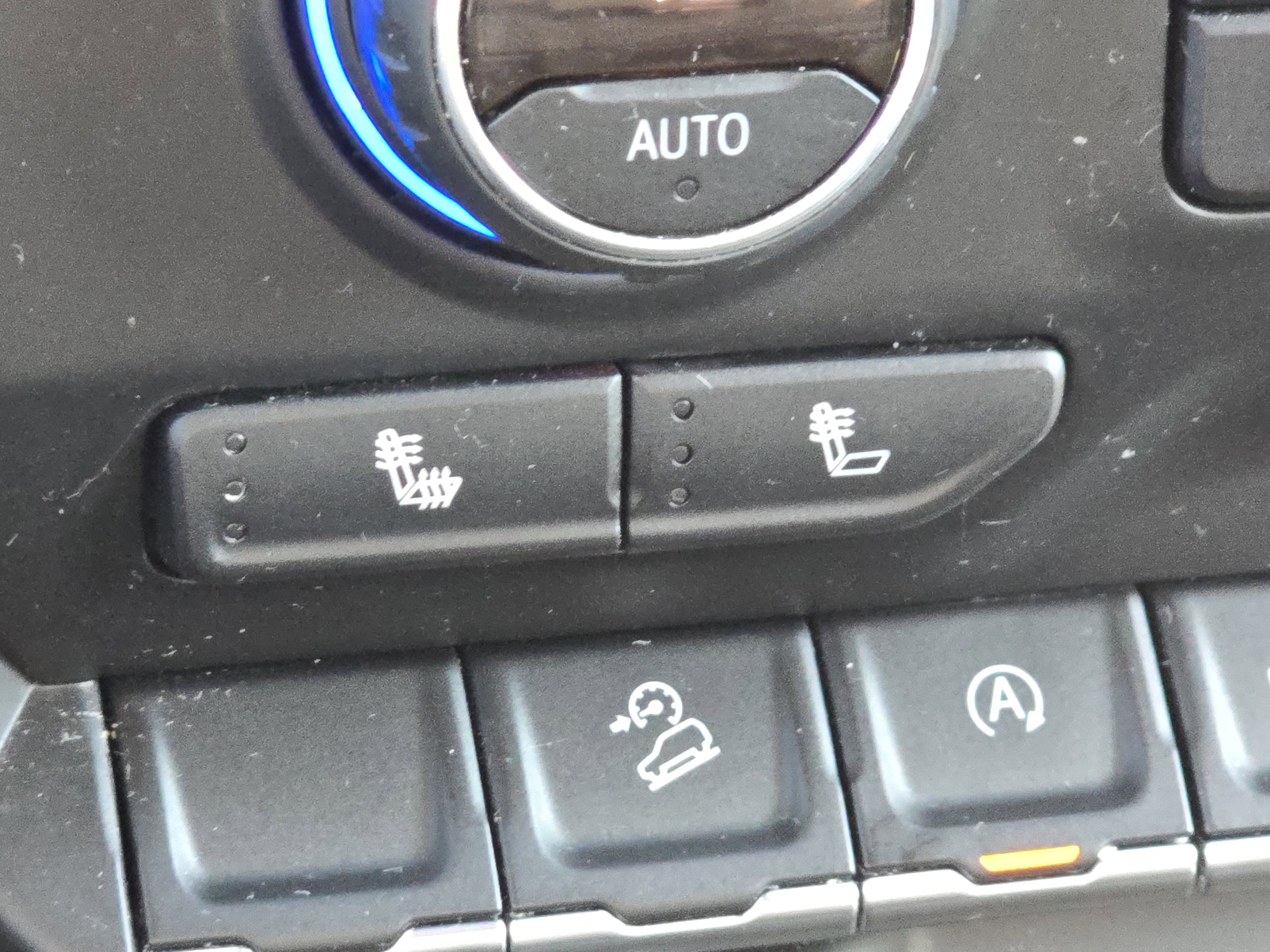 Used 2019 Chevrolet Silverado 1500 LT w/ All-Star Edition image 25