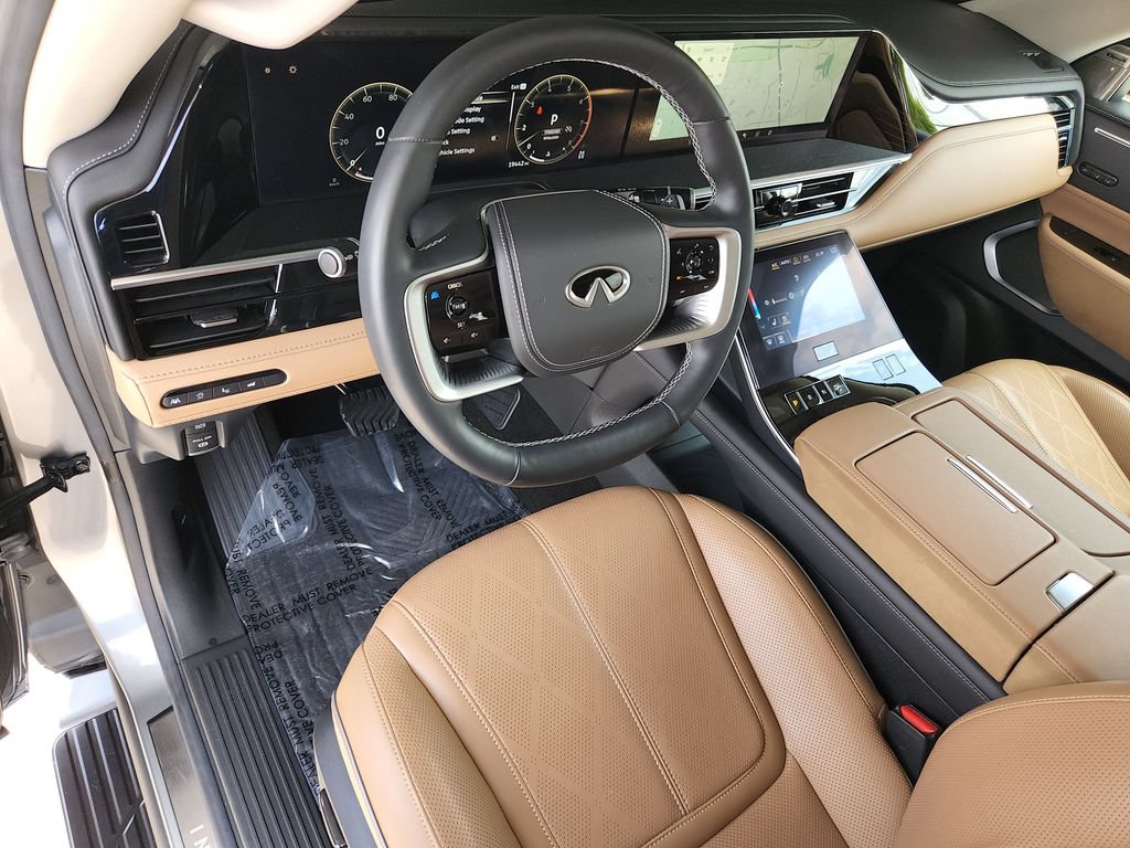 Used 2025 INFINITI QX80 Sensory AWD/4WD image 12