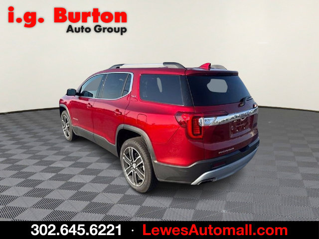 Used 2023 GMC Acadia SLT w/ Technology Package FWD image 5