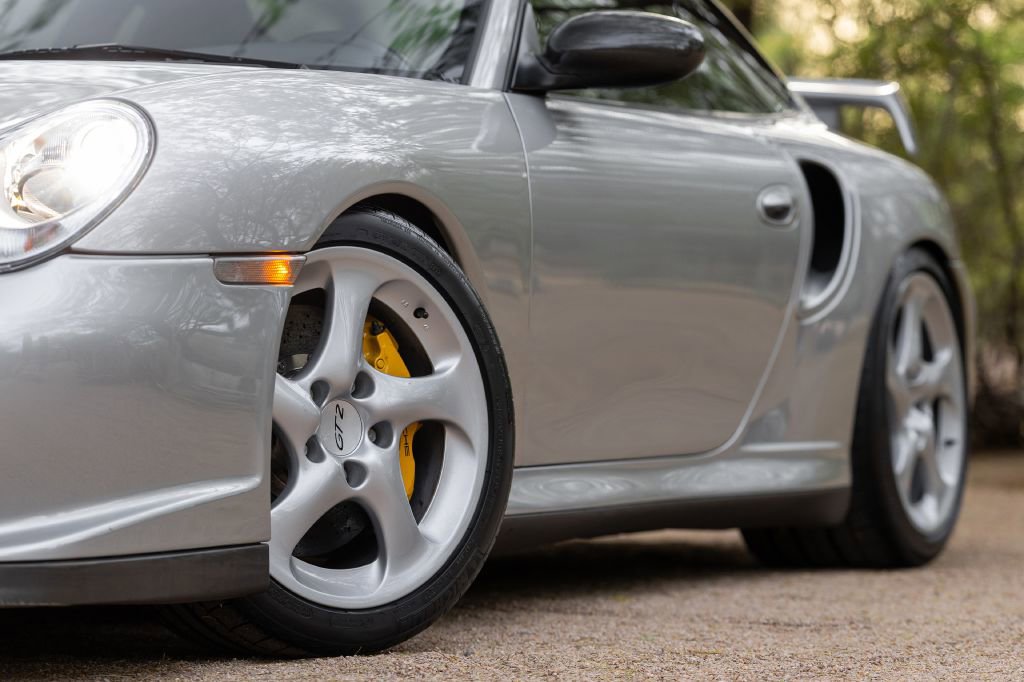 Used 2002 Porsche 911 GT2 image 10