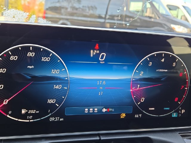 New 2026 Mercedes-Benz C 300 4MATIC Sedan image 9