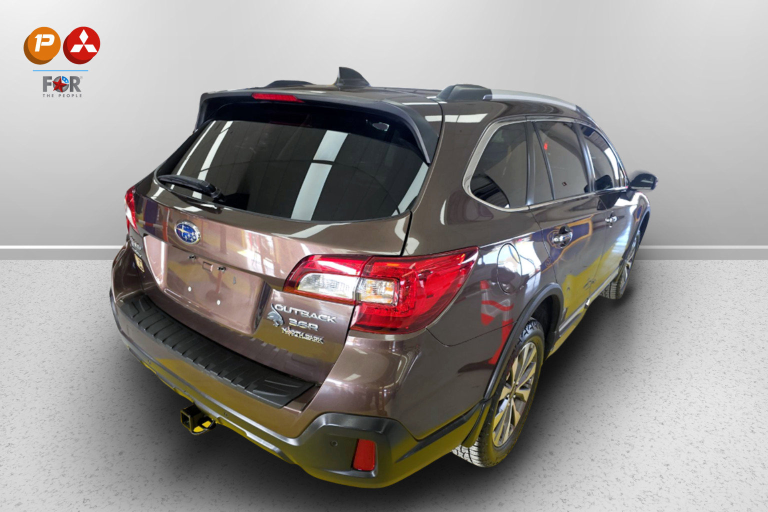 Used 2019 Subaru Outback 3.6R Touring w/ Popular Package #3A image 2