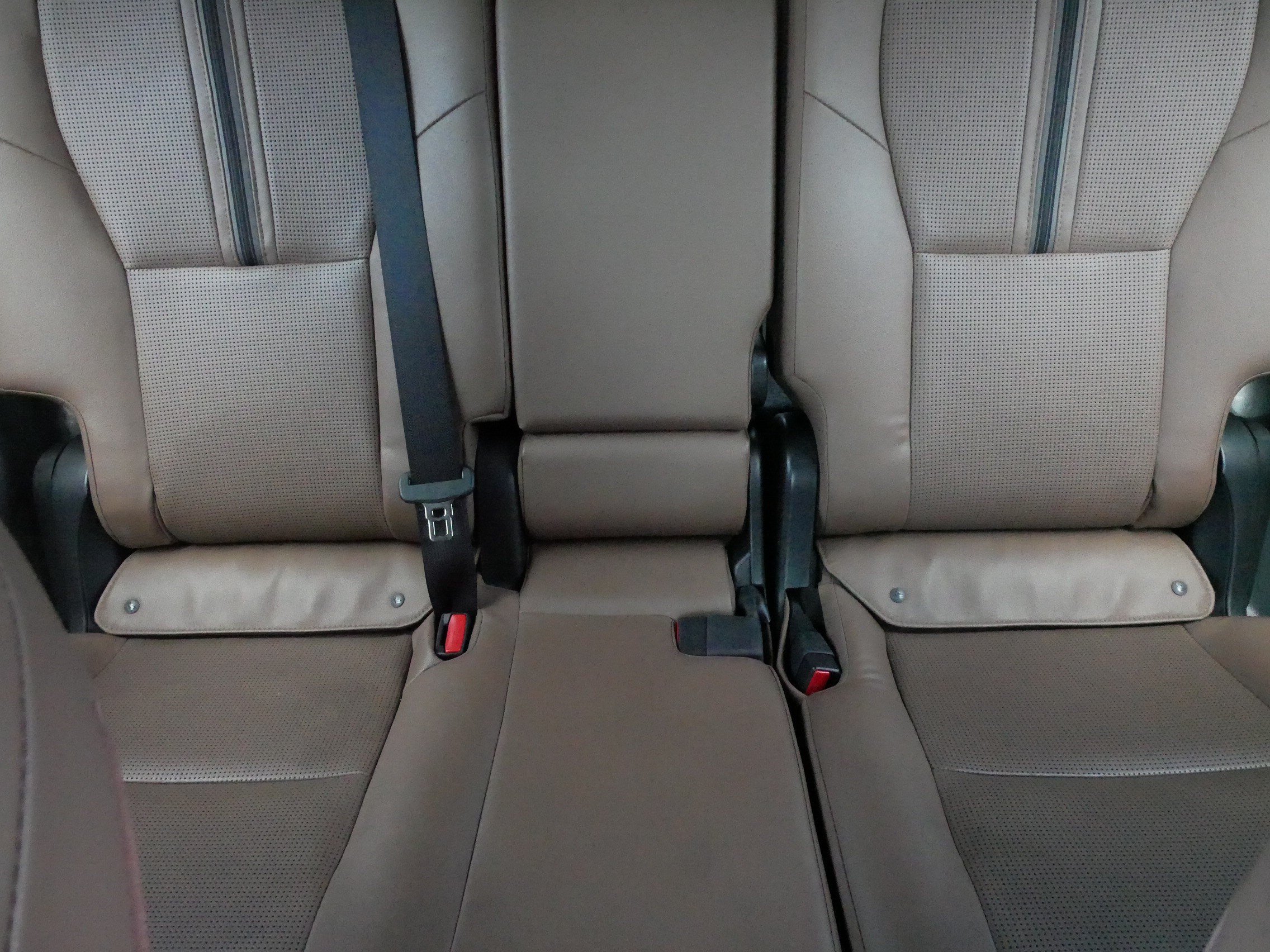 Used 2025 Toyota 4Runner Limited AWD/4WD image 13