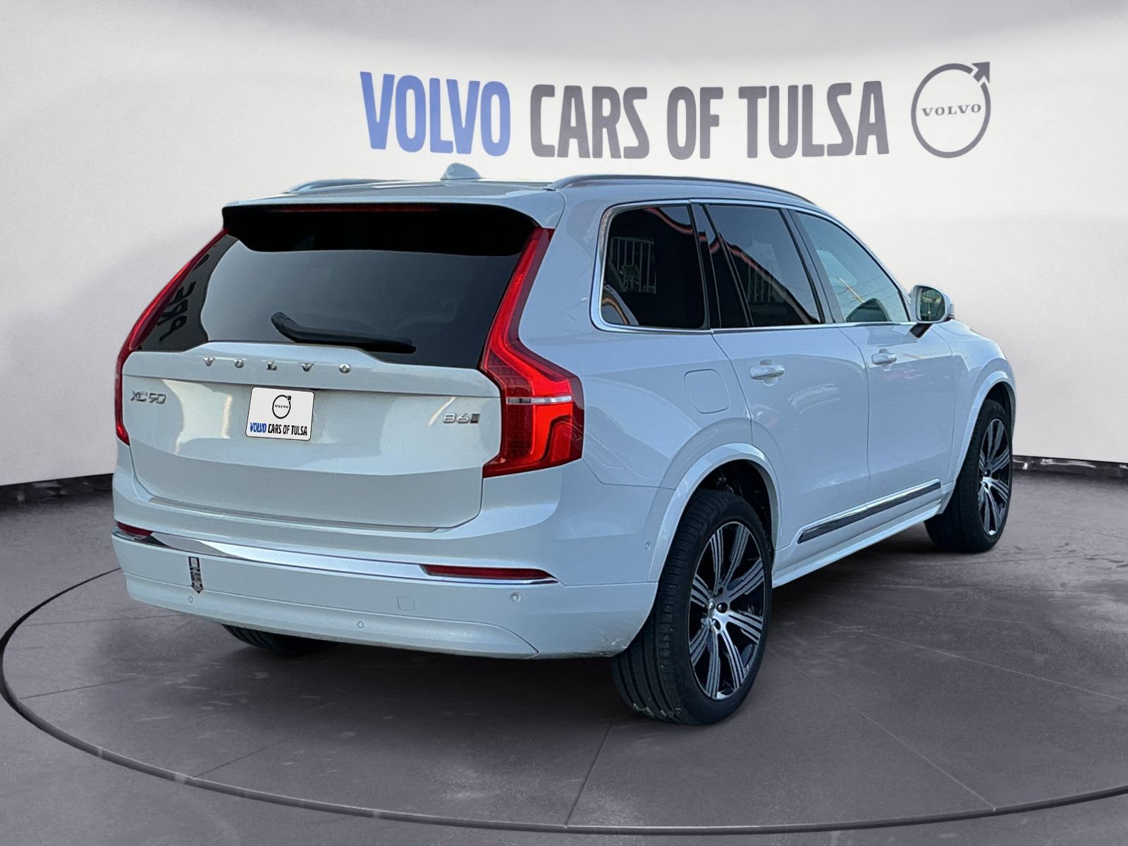Used 2023 Volvo XC90 B6 Ultimate w/ Lounge Package AWD/4WD image 5