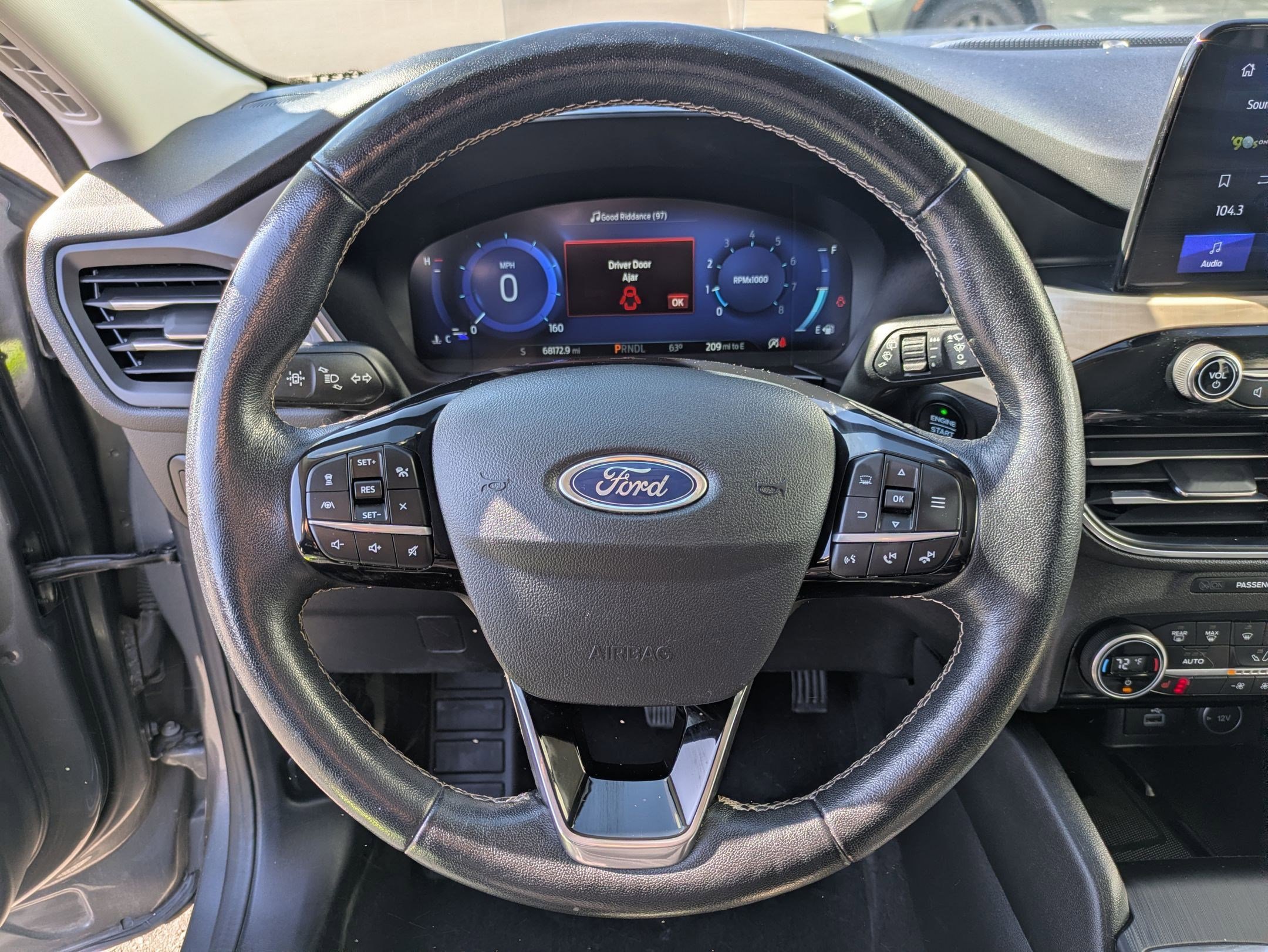 Used 2021 Ford Escape Titanium w/ Titanium Elite Package AWD/4WD image 19