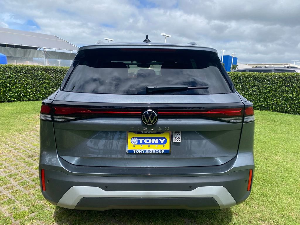 New 2026 Volkswagen Tiguan S FWD image 24