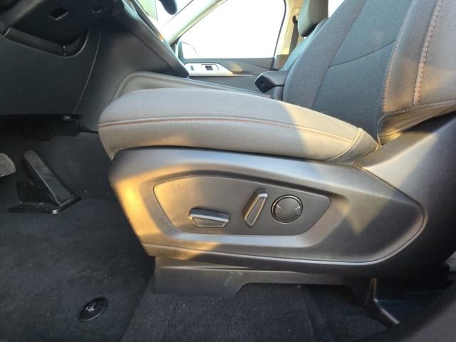 Used 2025 Ford Explorer Active RWD image 24