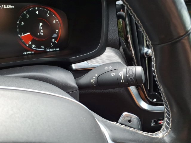 Used 2019 Volvo S60 T6 R-Design AWD/4WD image 24