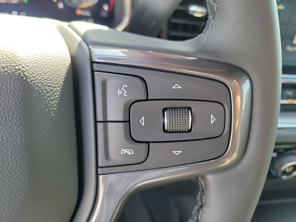 New 2026 Chevrolet Silverado 2500 ZR2 AWD/4WD image 6