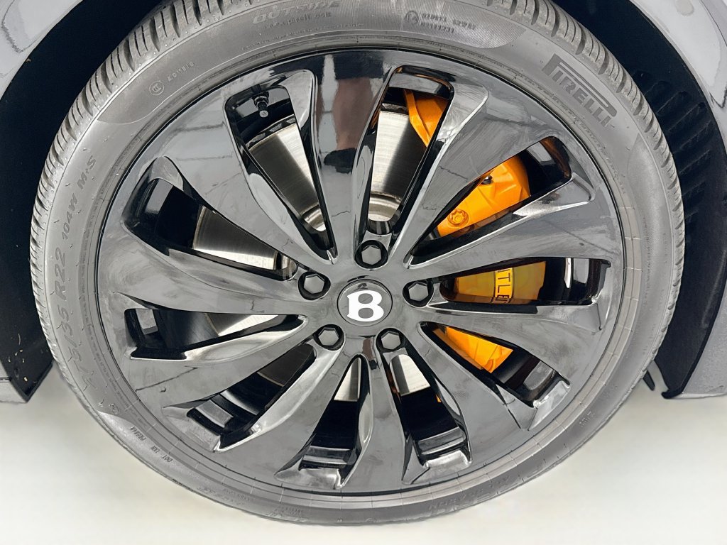 Used 2026 Bentley Flying Spur V8 AWD/4WD image 31