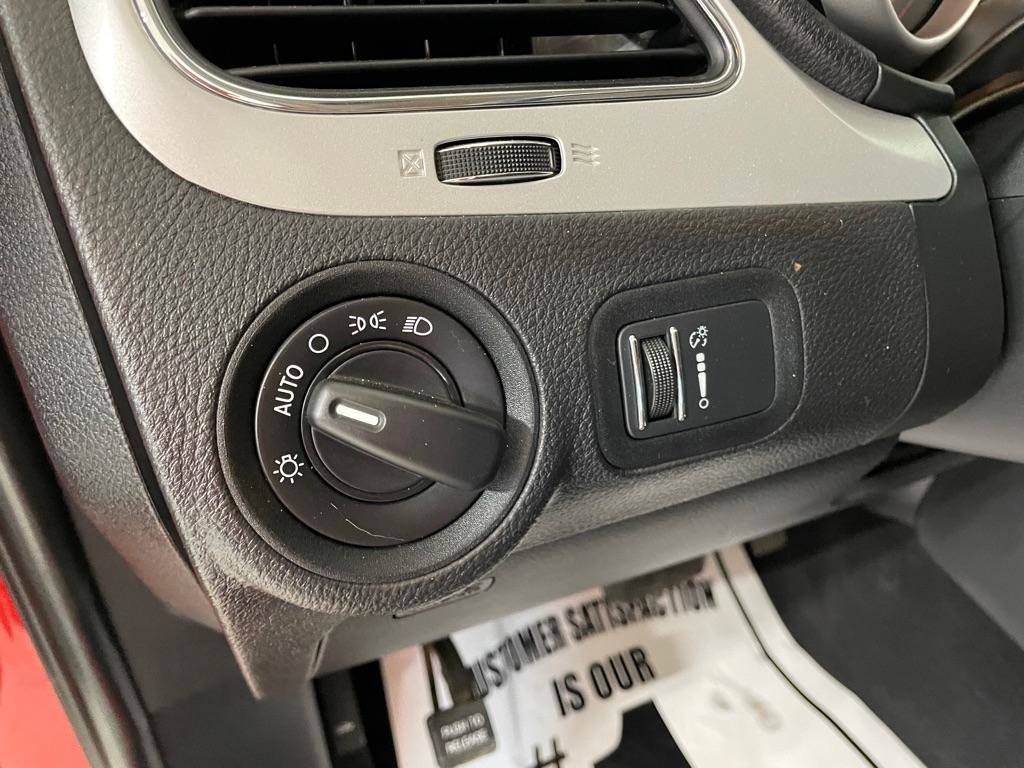 Used 2018 Dodge Journey SE w/ Blacktop Package FWD image 27
