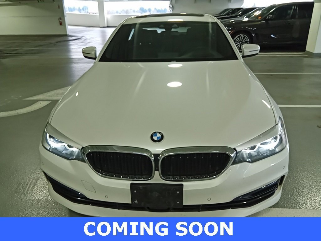 Used 2019 BMW 540i xDrive w/ Premium Package image 3