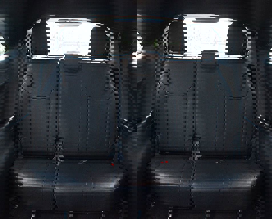 Used 2025 Toyota Sienna XSE w/ XSE Premium Package image 15