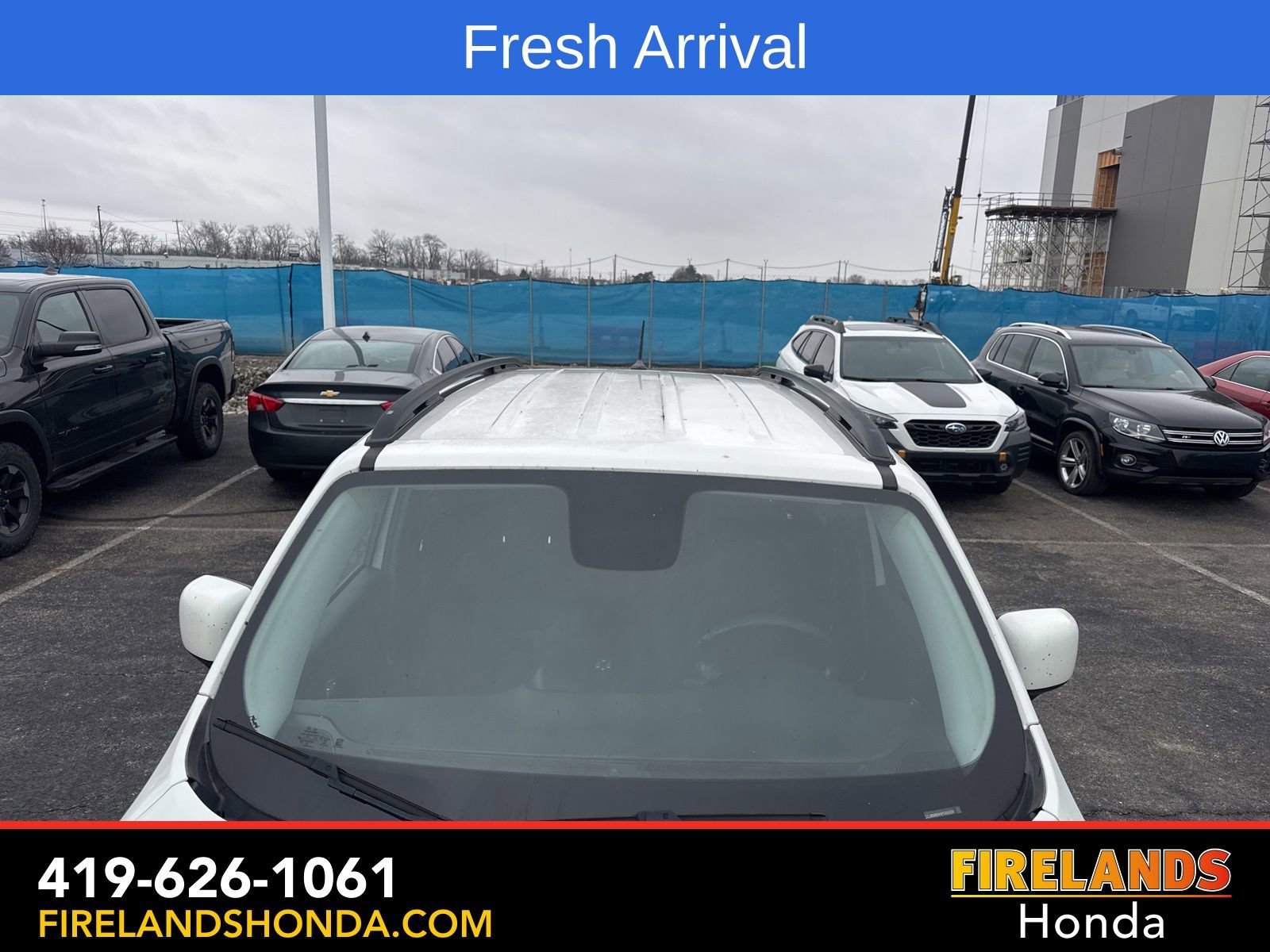 Used 2017 Jeep Renegade Latitude w/ Popular Equipment Group image 9