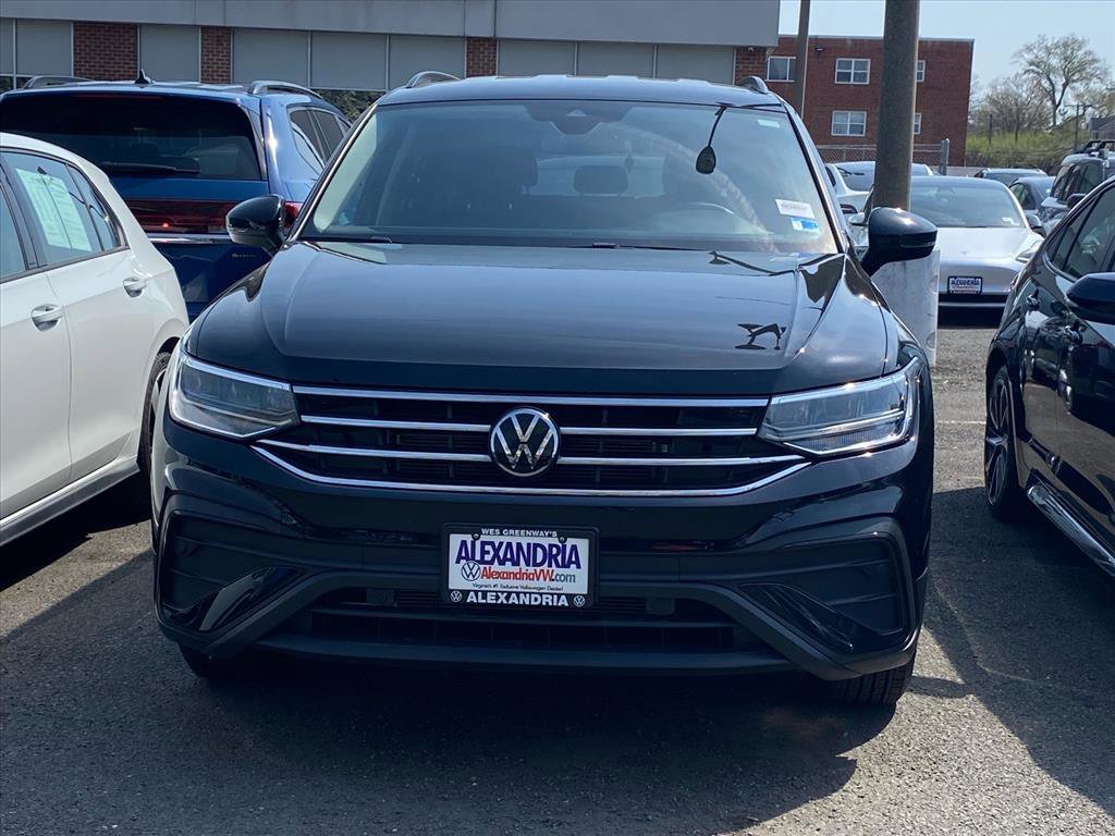 Certified 2024 Volkswagen Tiguan S image 2