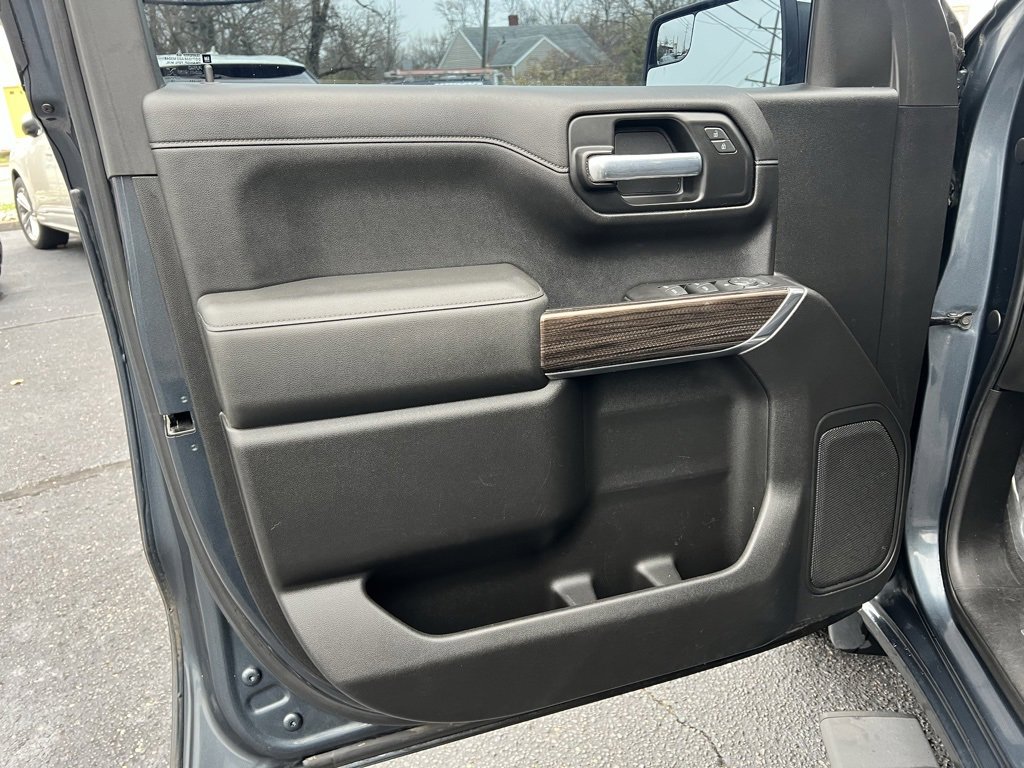 Used 2020 Chevrolet Silverado 1500 LT image 11