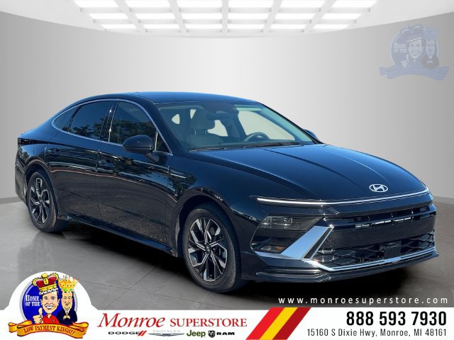 Used 2024 Hyundai Sonata SEL FWD image 1