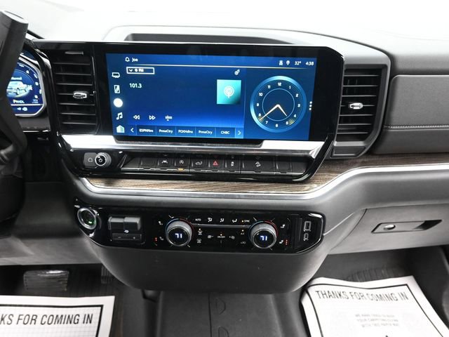 Used 2022 Chevrolet Silverado 1500 LT image 17