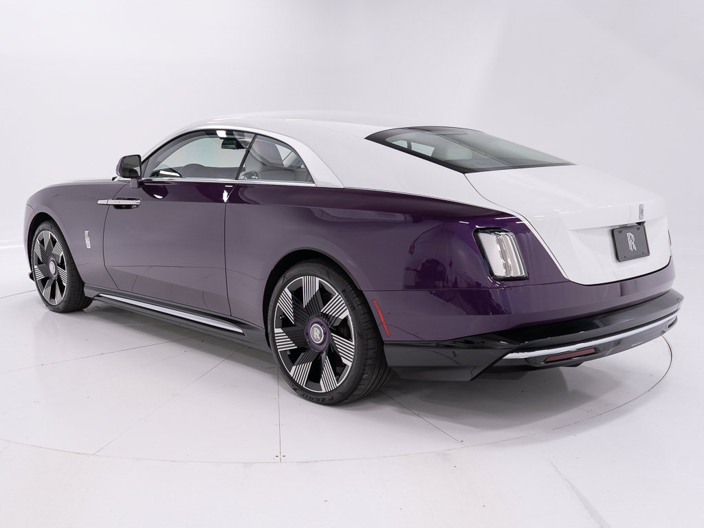 Used 2024 Rolls-Royce Spectre w/ Spectre Launch Package AWD/4WD image 3