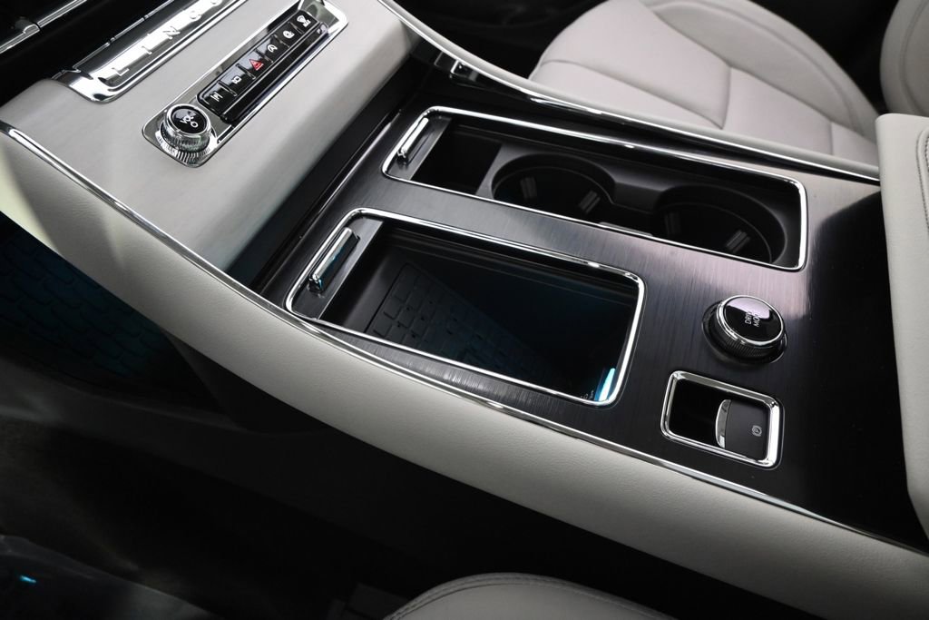 New 2026 Lincoln Aviator Reserve image 32