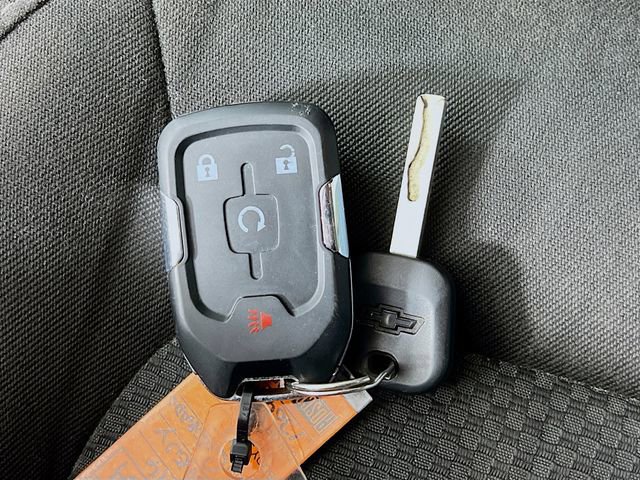 Used 2016 Chevrolet Colorado LT w/ LT Convenience Package image 12