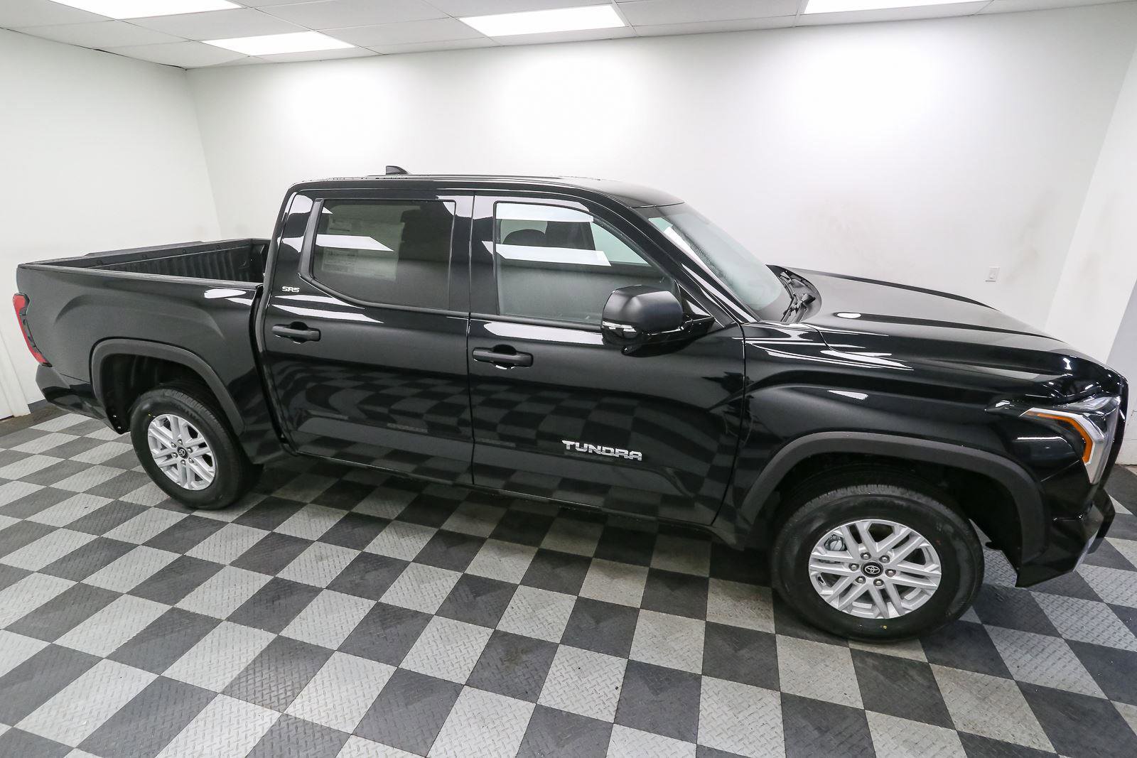 New 2026 Toyota Tundra SR5 image 5