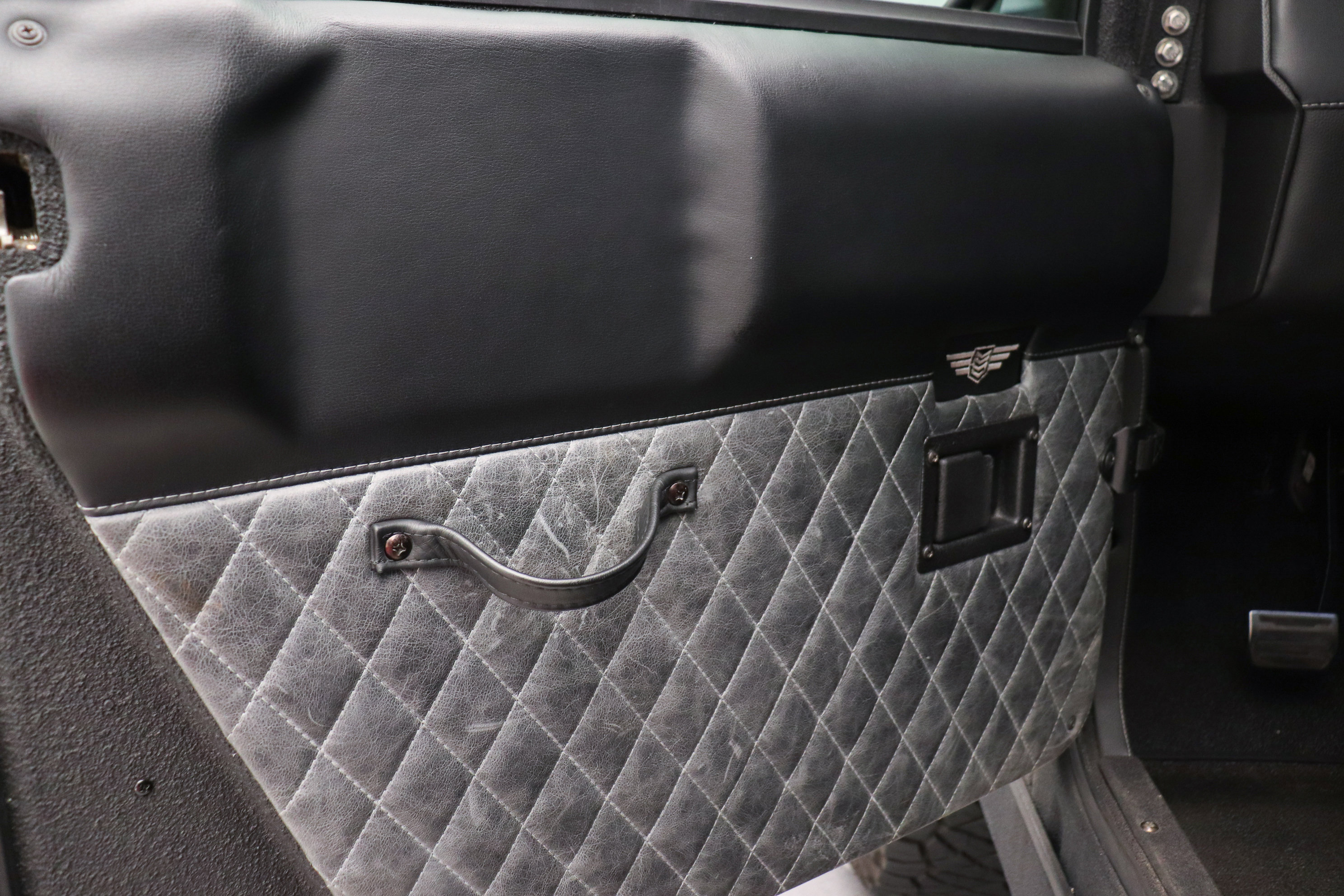 Used 1995 HUMMER H1 4-Door Wagon image 7