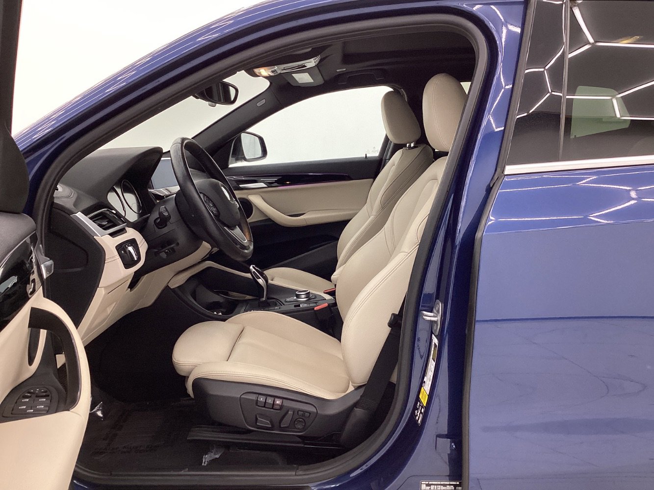 Used 2022 BMW X2 xDrive28i w/ Convenience Package image 14