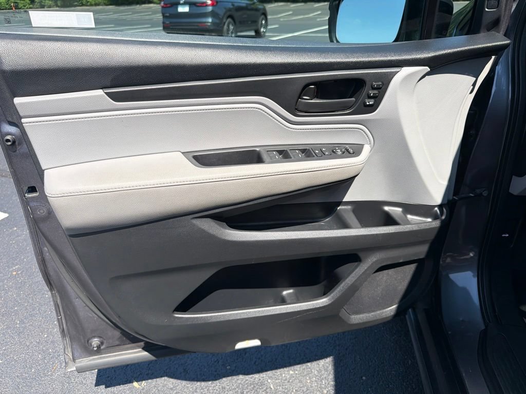 Certified 2018 Honda Odyssey EX-L image 18