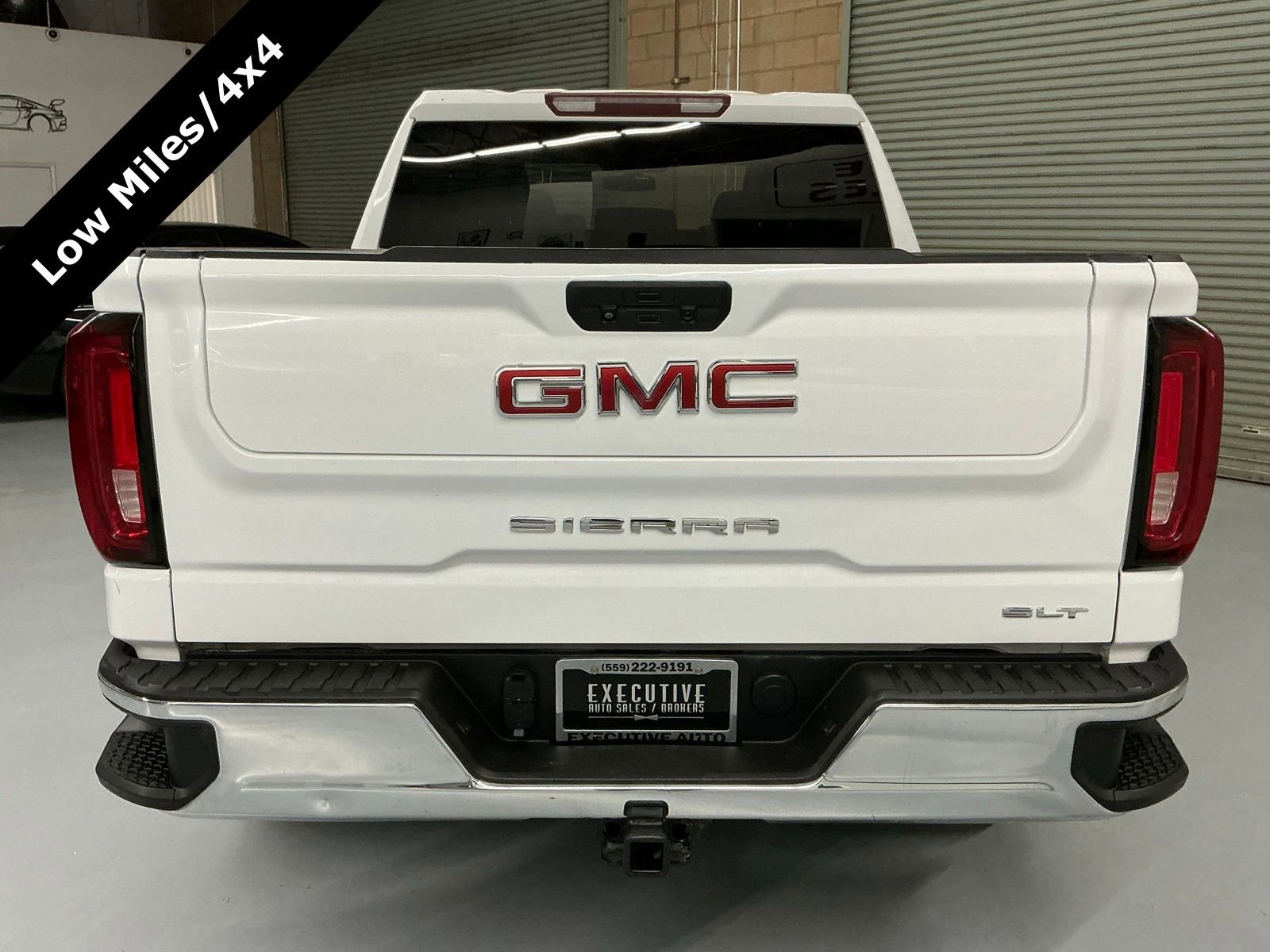 Used 2021 GMC Sierra 1500 SLT image 4