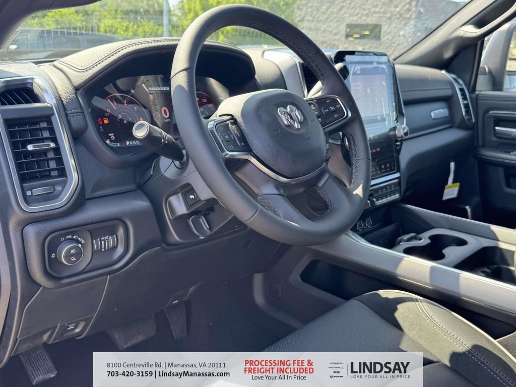 New 2026 RAM 2500 Laramie AWD/4WD image 16