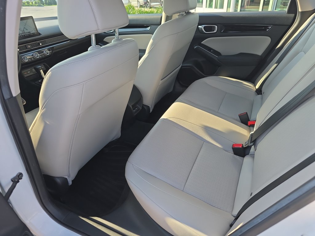 Used 2024 Honda Civic Touring image 30