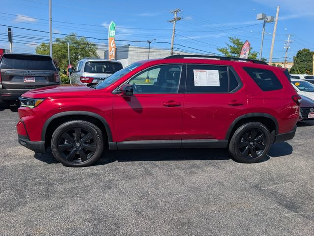 Used 2025 Honda Pilot Black Edition image 6