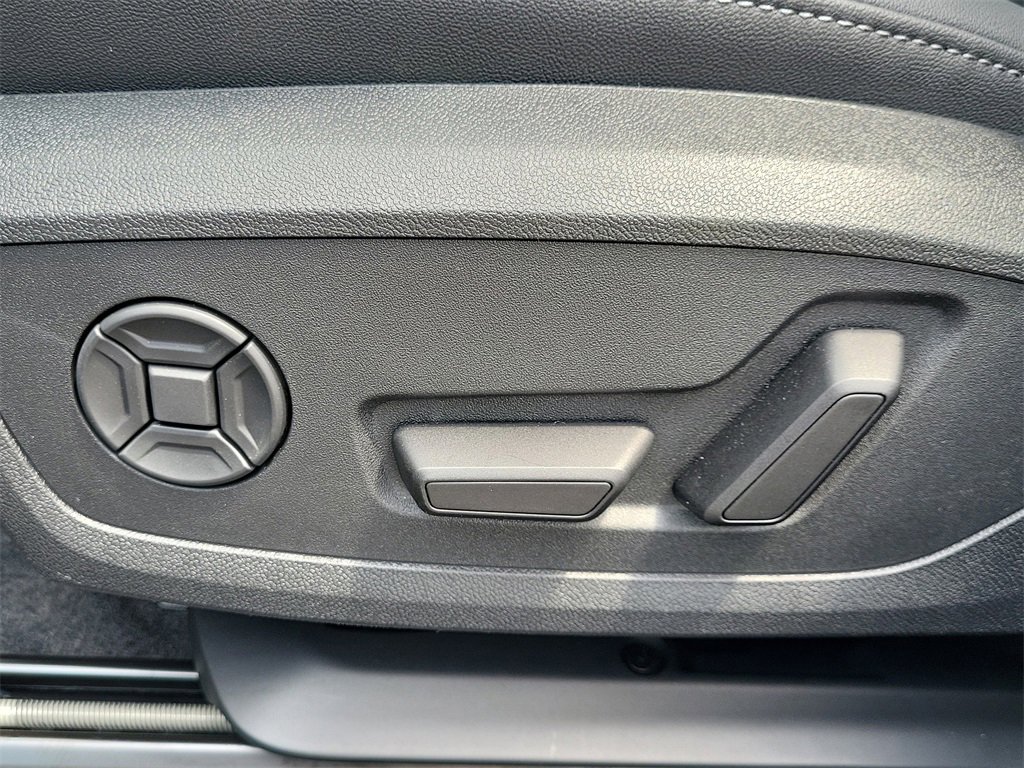 New 2025 Audi A5 2.0T Premium image 11