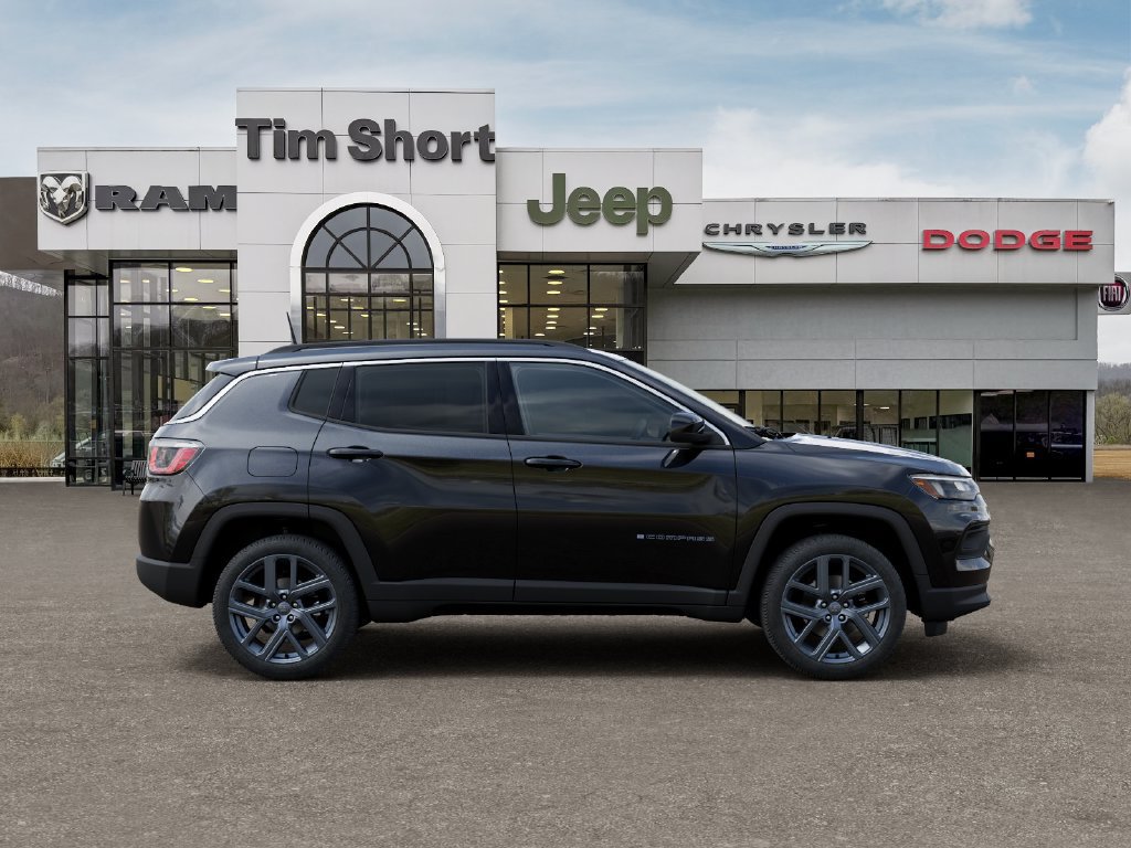 New 2026 Jeep Compass Latitude AWD/4WD image 21