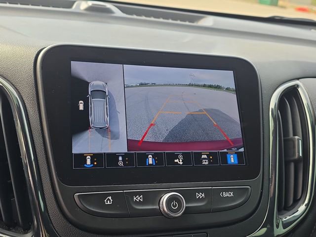 Used 2022 Chevrolet Equinox RS w/ Infotainment Package image 24