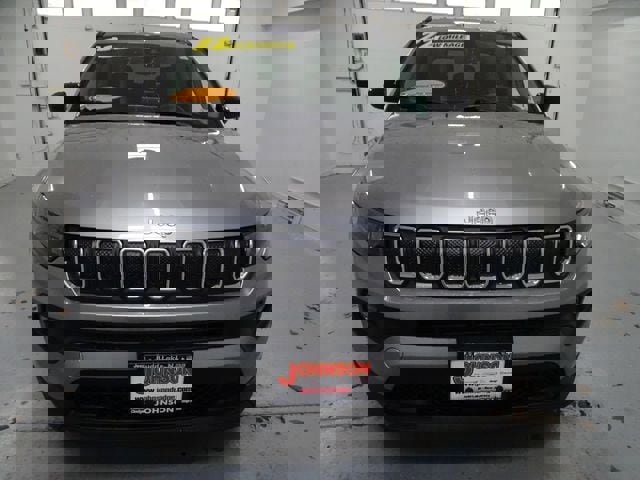 Certified 2022 Jeep Compass Latitude image 22
