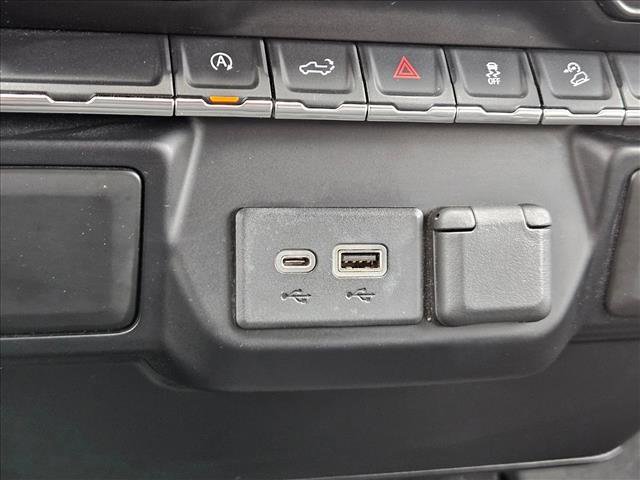 Used 2020 GMC Sierra 1500 SLE w/ SLE Value Package image 22