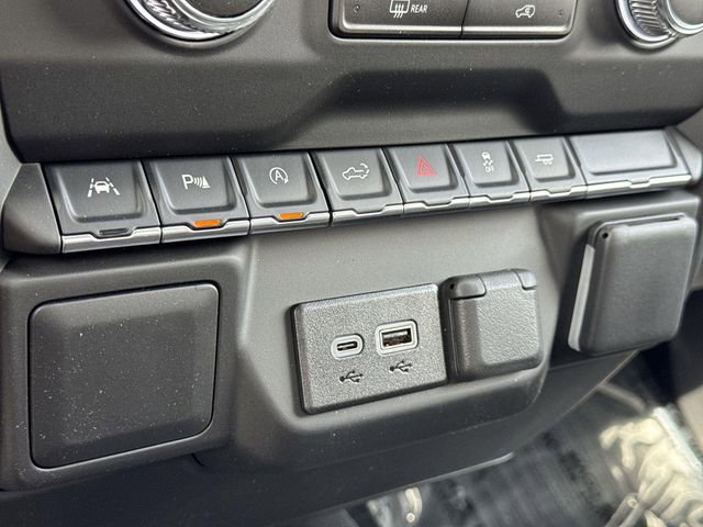 New 2026 GMC Sierra 1500 Pro w/ Pro Value Package image 16