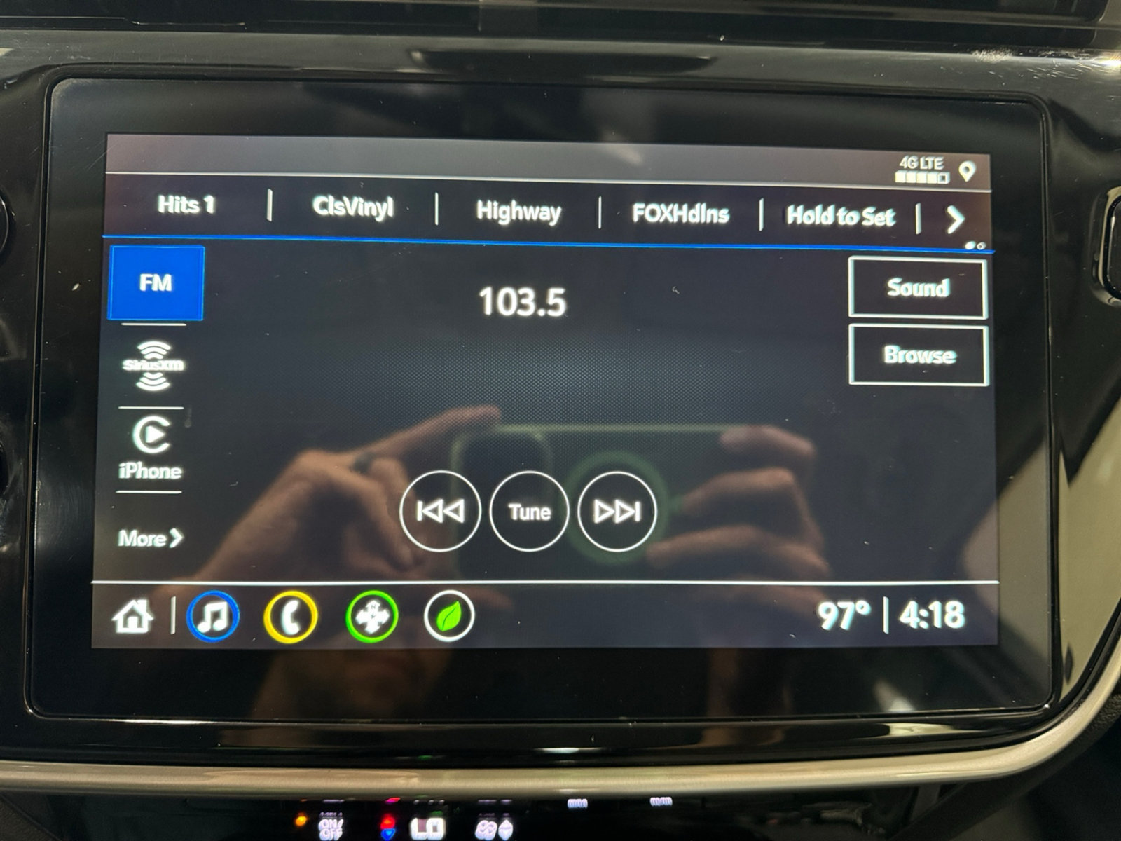 Used 2023 Chevrolet Bolt EUV LT FWD image 11