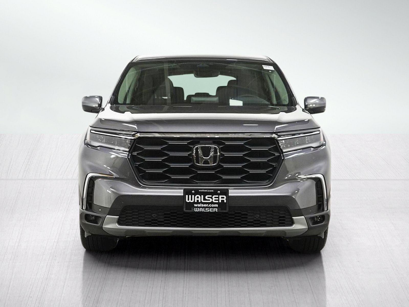 Used 2025 Honda Pilot EX-L image 8