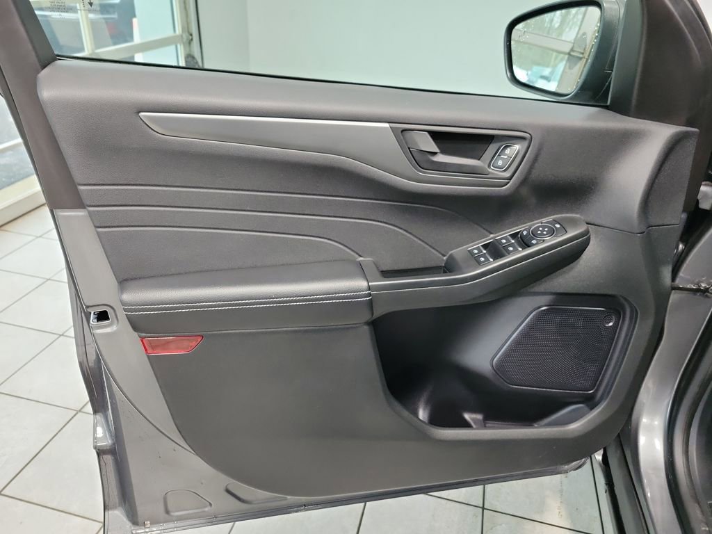 Used 2023 Ford Escape Active w/ Tech Pack #1 image 37